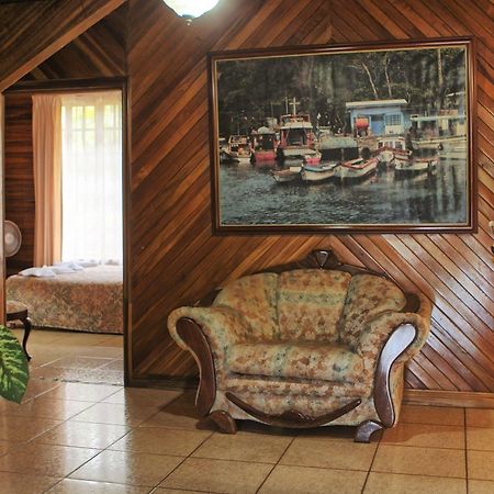 Santa Elena Lodge Cuajiniquil Esterno foto