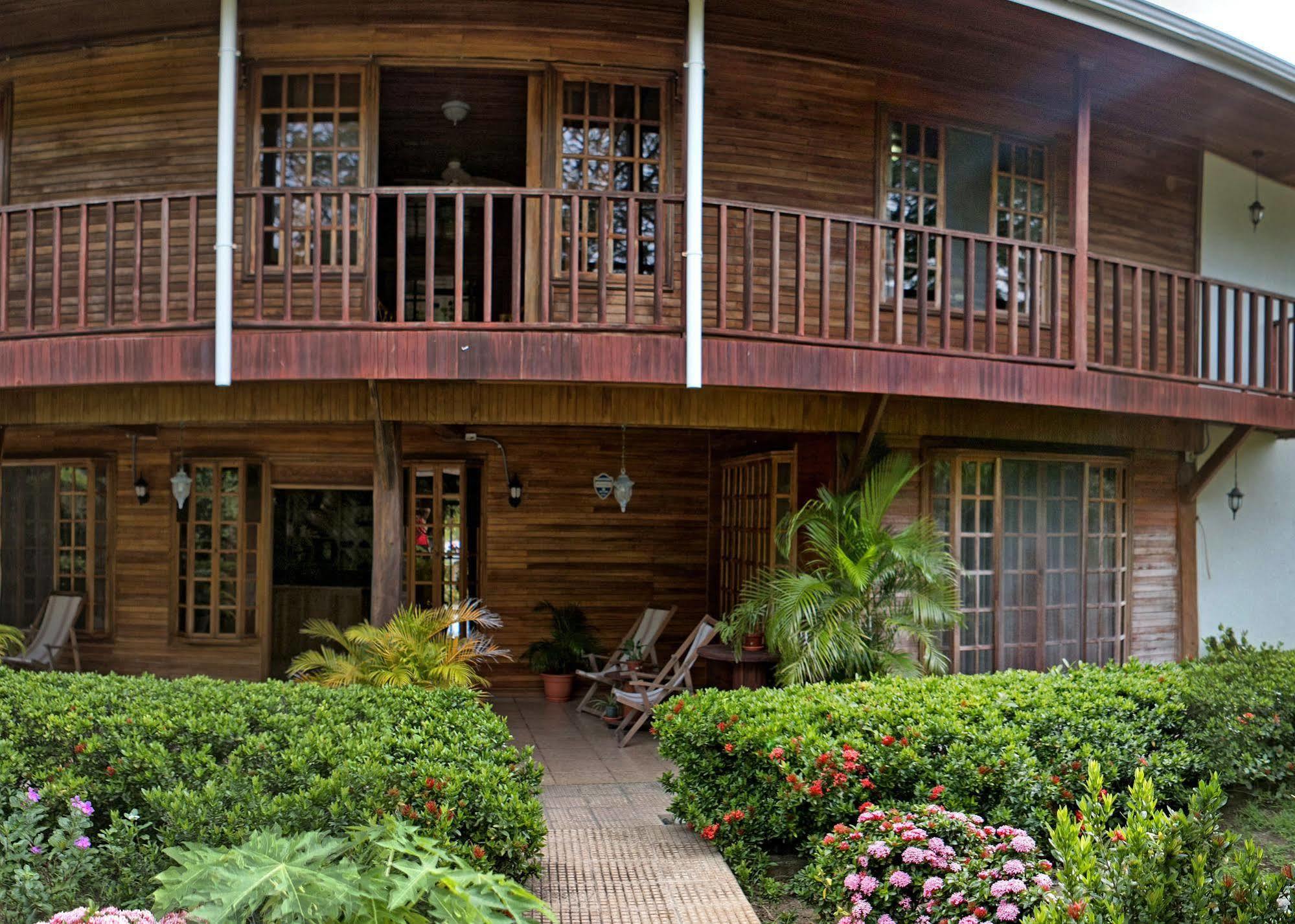 Santa Elena Lodge Cuajiniquil Esterno foto